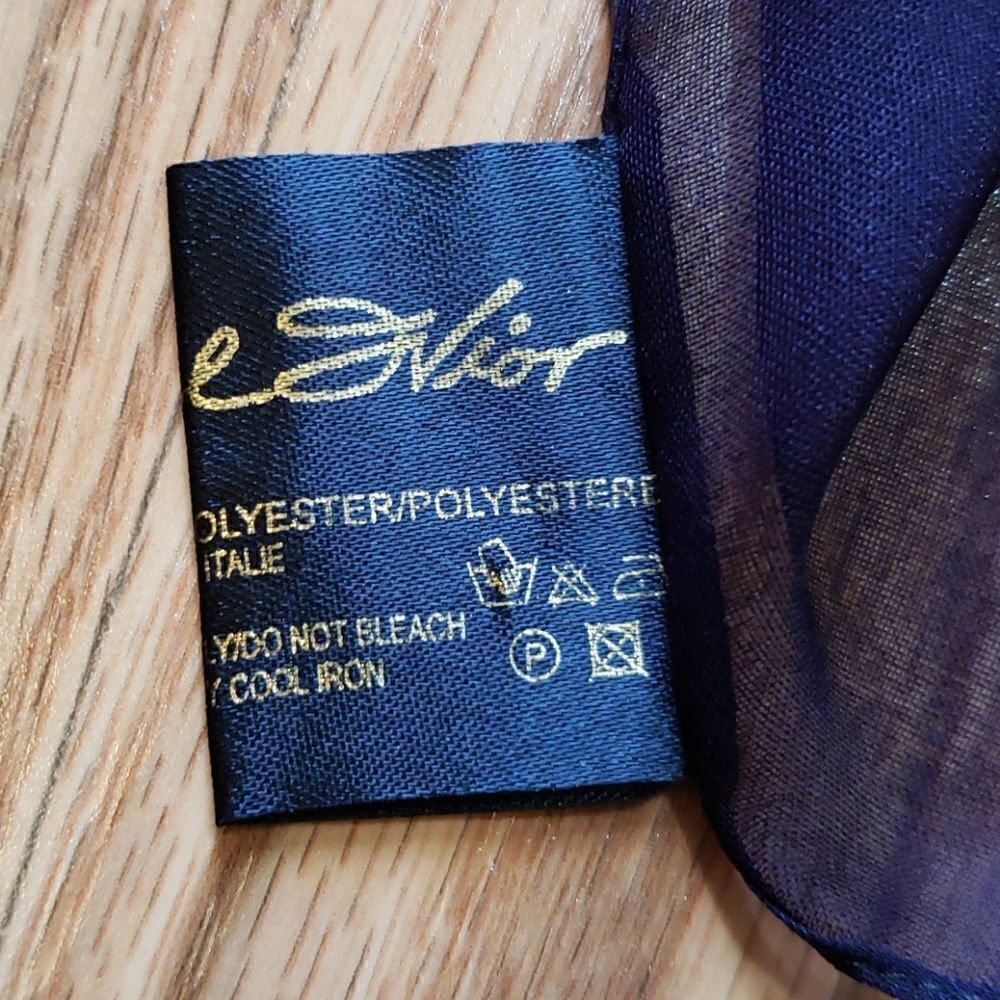 CAROL WIOR Scarf Wrap - Picture 5 of 5